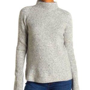 Max Studio Sweater